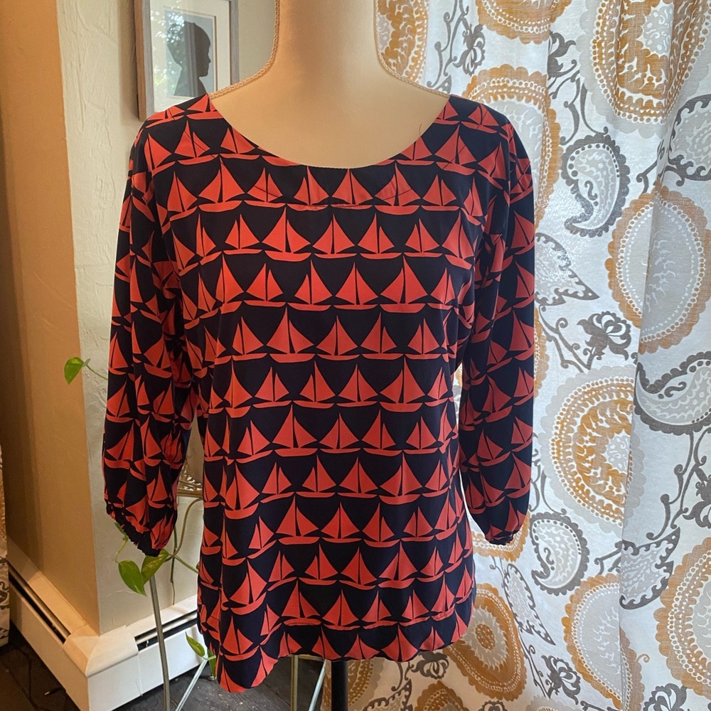 Old Navy sailboat shirt